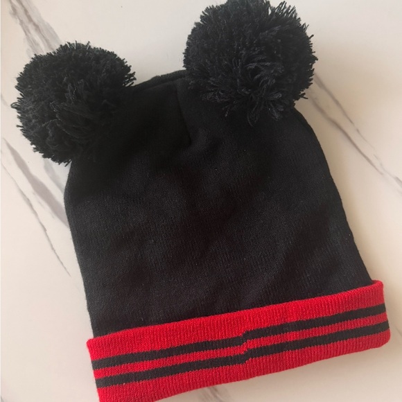 Disney Mickey Mouse Taboggan - Picture 3 of 4